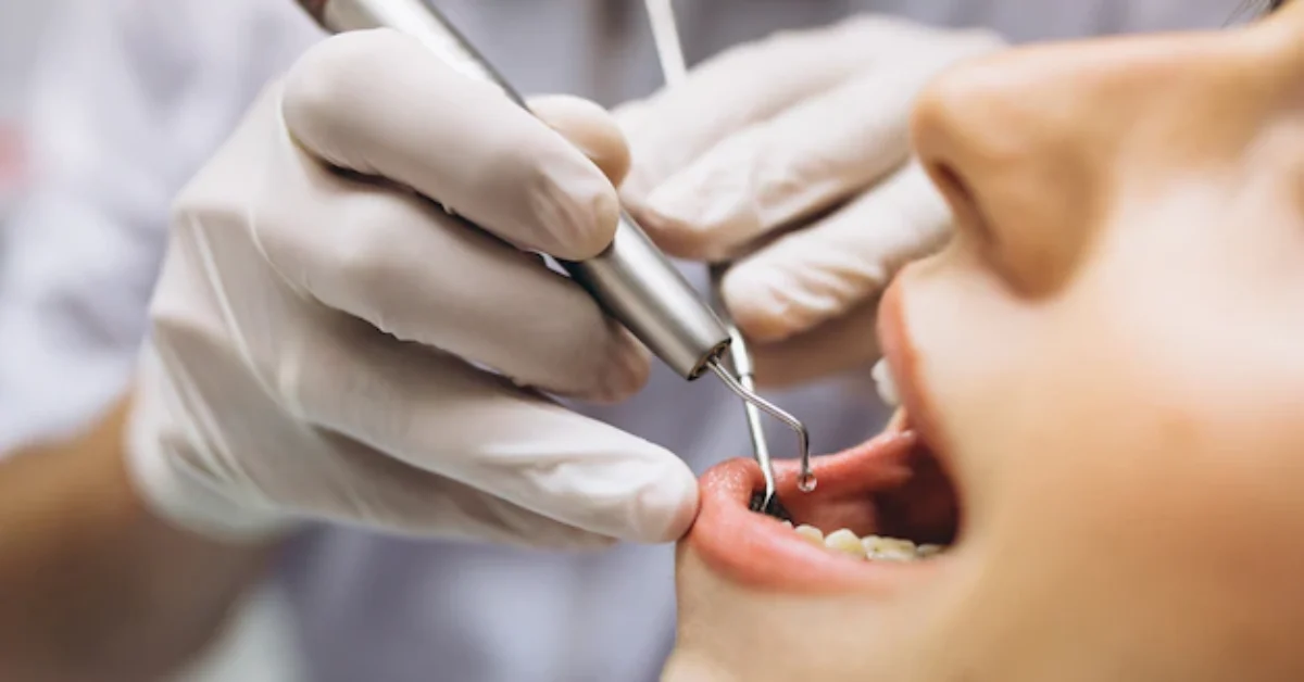 woman-patient-dentist_1303-9364.jpg